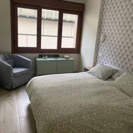 El Hogar De Belela Apartment Oviedo Bagian luar foto