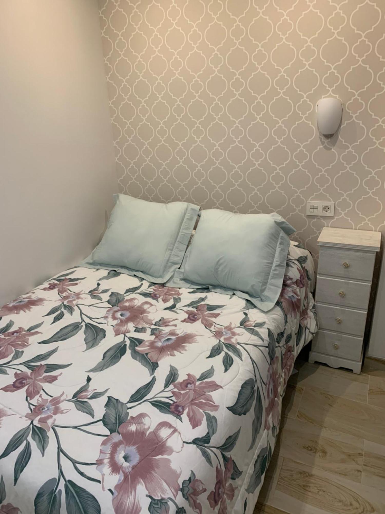 El Hogar De Belela Apartment Oviedo Bagian luar foto